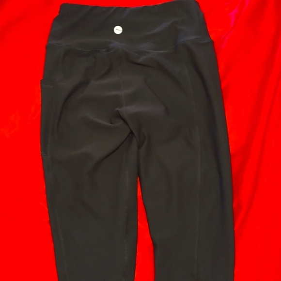 Gottex High Rise Capri Leggings (S)​ - Picture 2 of 5